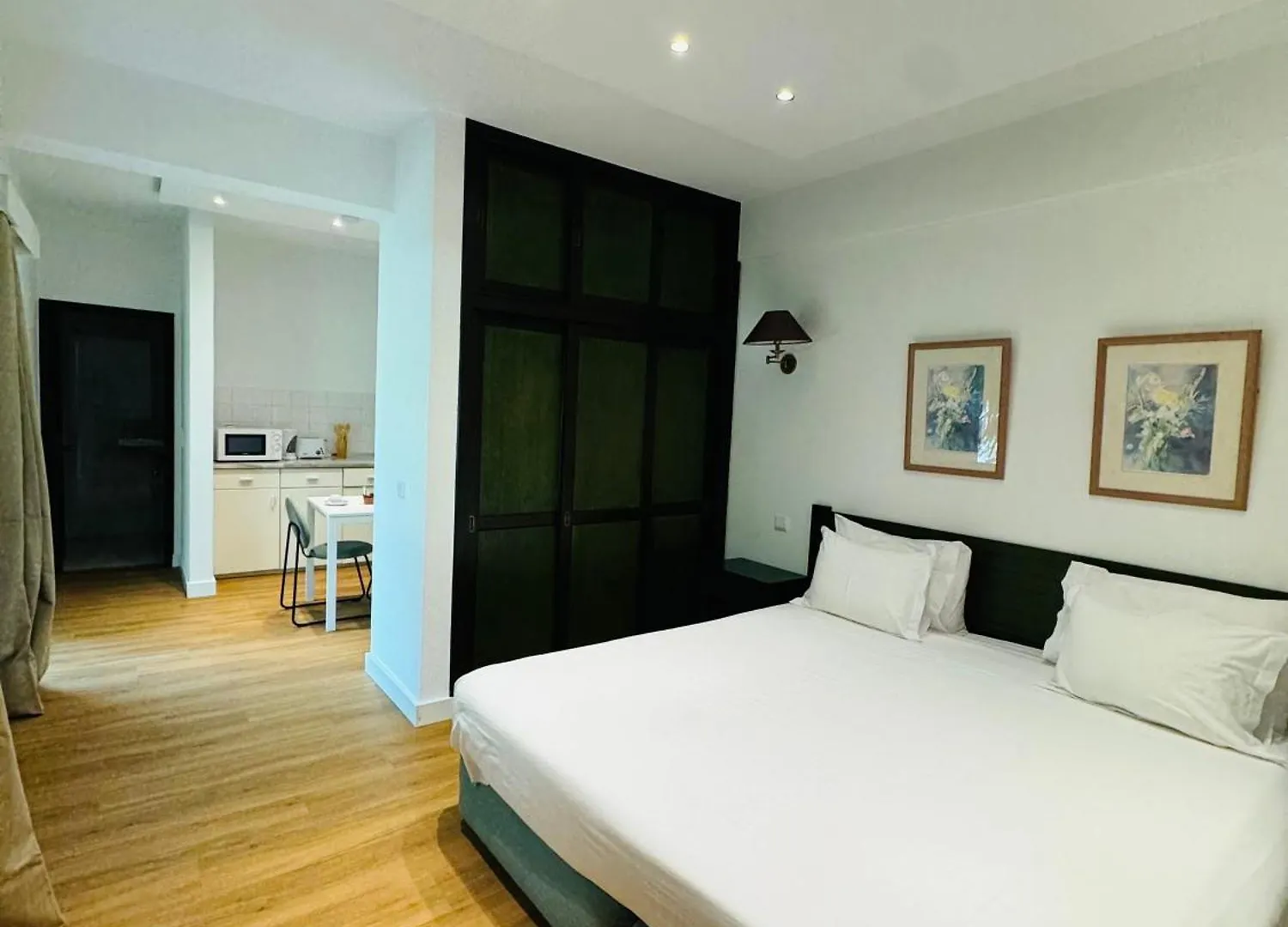 بيت ضيافة فندق Vale Mar Guest ريبيرا برافا