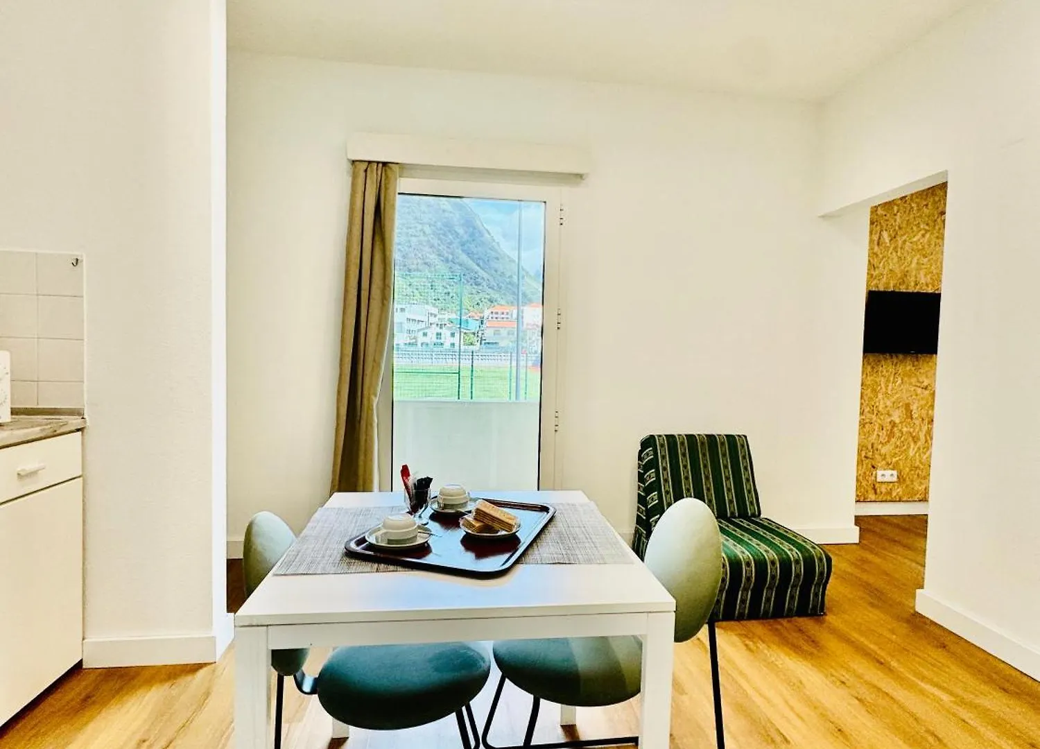 فندق Vale Mar Guest ريبيرا برافا بيت ضيافة